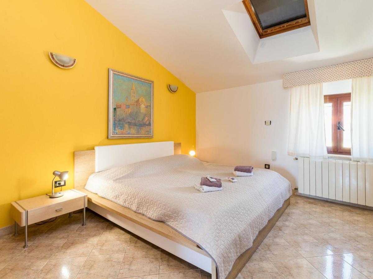 Antonella & Napoletano-4 By Interhome Apartman